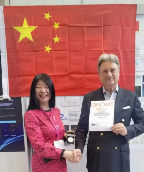 “SYCORE-TEX 毸酷”新材料，童博會(huì)上的黑科技，“春裝冬穿”，引領(lǐng)衣著新風(fēng)尚。