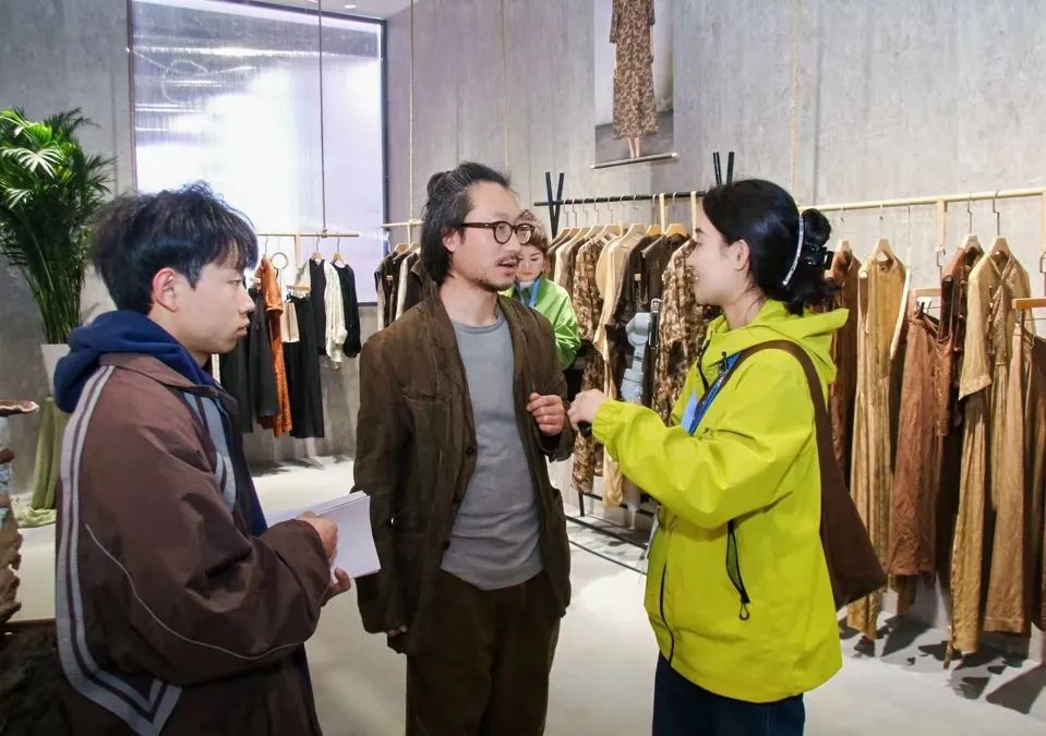 銀基廣場攜六大原創(chuàng)品牌亮相CHIC2025（春季），展現(xiàn)中部地區(qū)時尚力量