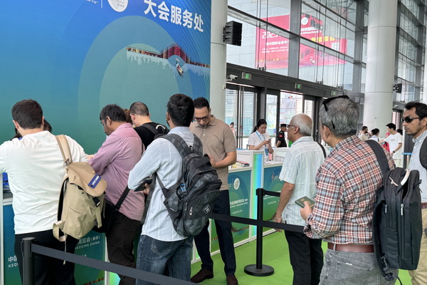 新形勢(shì)、新機(jī)遇，2025柯橋春季國(guó)際紡博會(huì)拉開(kāi)帷幕，全方位展示中國(guó)紡織發(fā)展的強(qiáng)韌