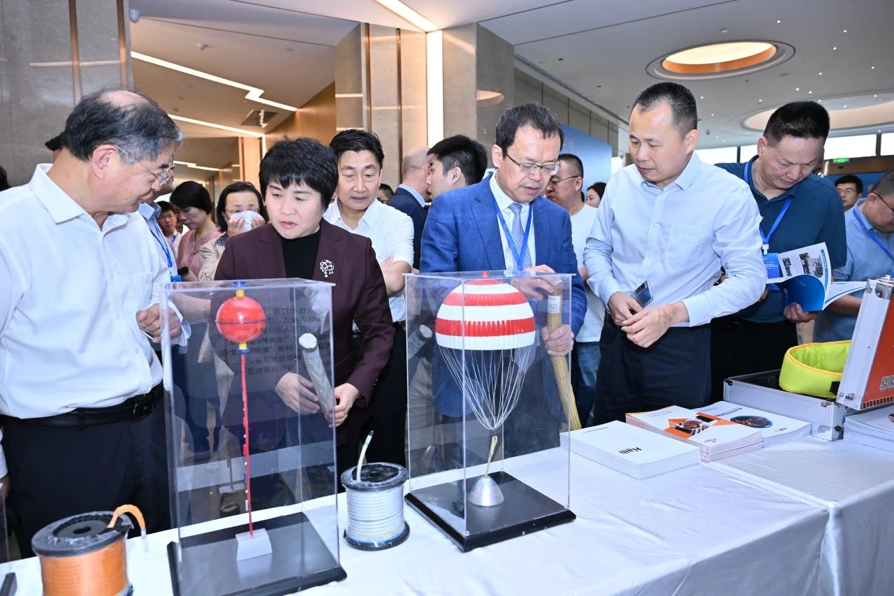 “繩智深藍，網啟未來”--2025年第五屆國際繩網大會在青島召開