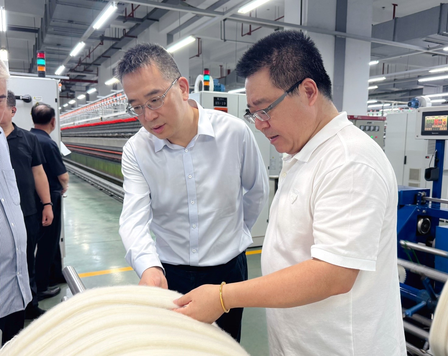 “好面料”需要“好設備”：康賽妮以終端創新，驅動紡機源頭升級